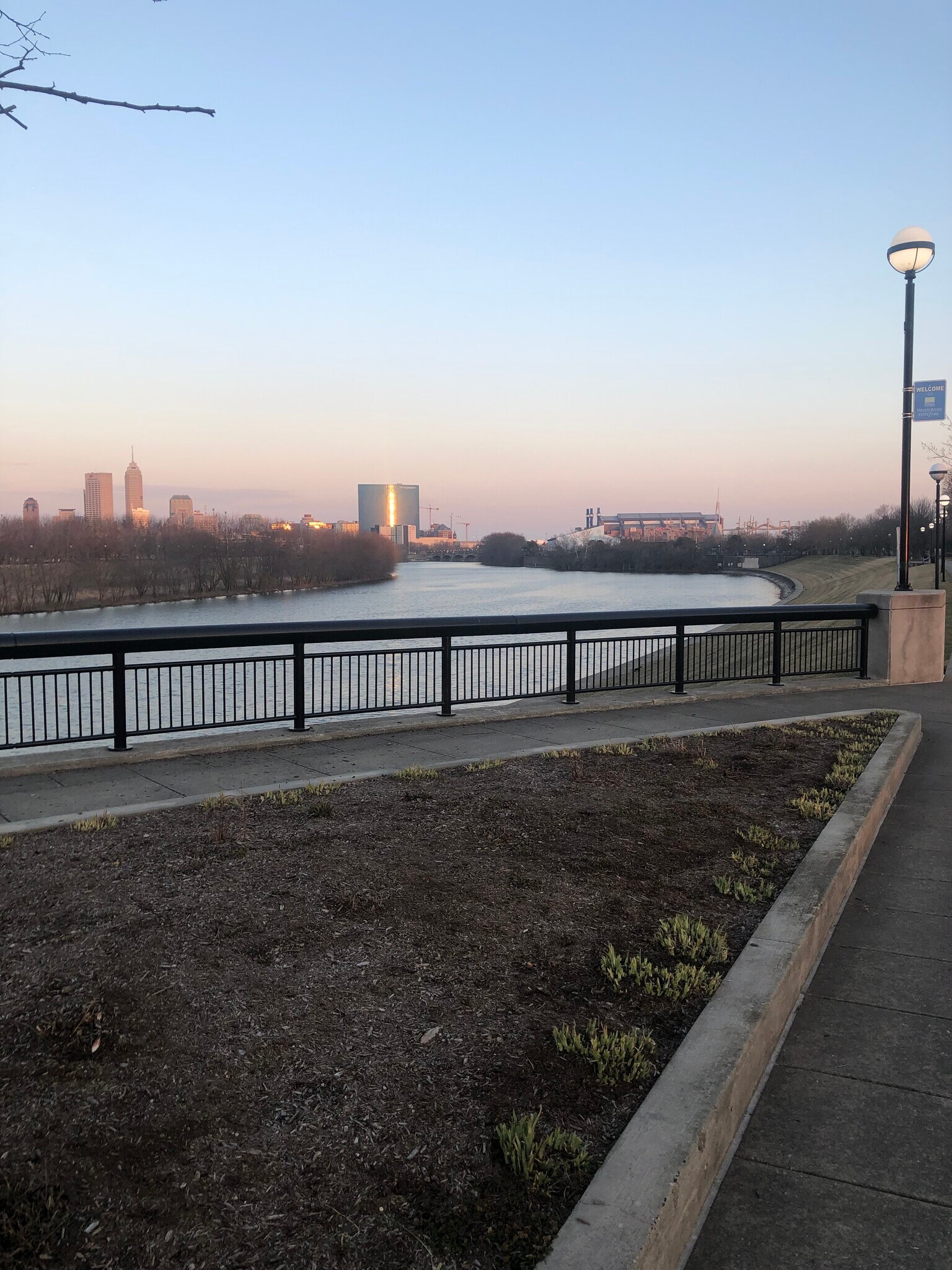 Building Photo - 1538 W New York St