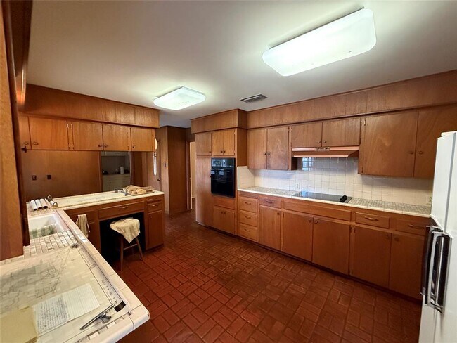 Building Photo - 402 Honeycomb Ridge