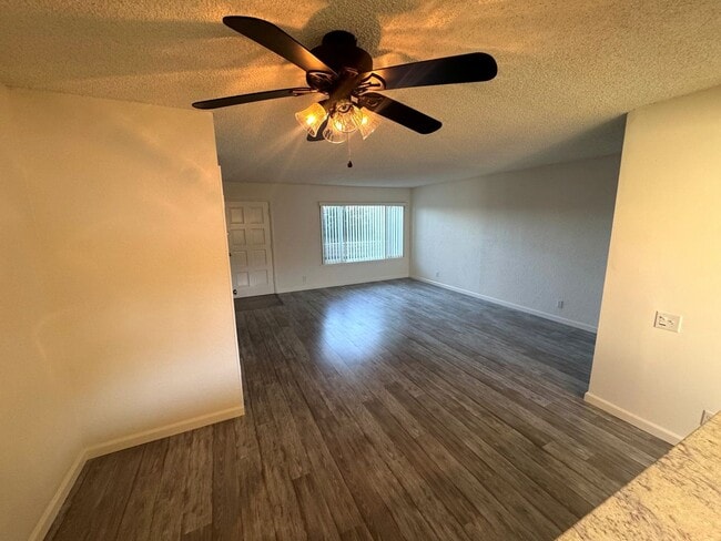 Building Photo - Spacious Ventura Keys Condo- Enjoy The Marina Life!