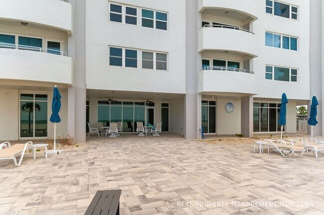 Building Photo - 1700 Benjamin Franklin Dr