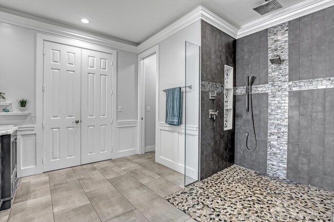 Building Photo - 1436 Stonehaven Estates Dr