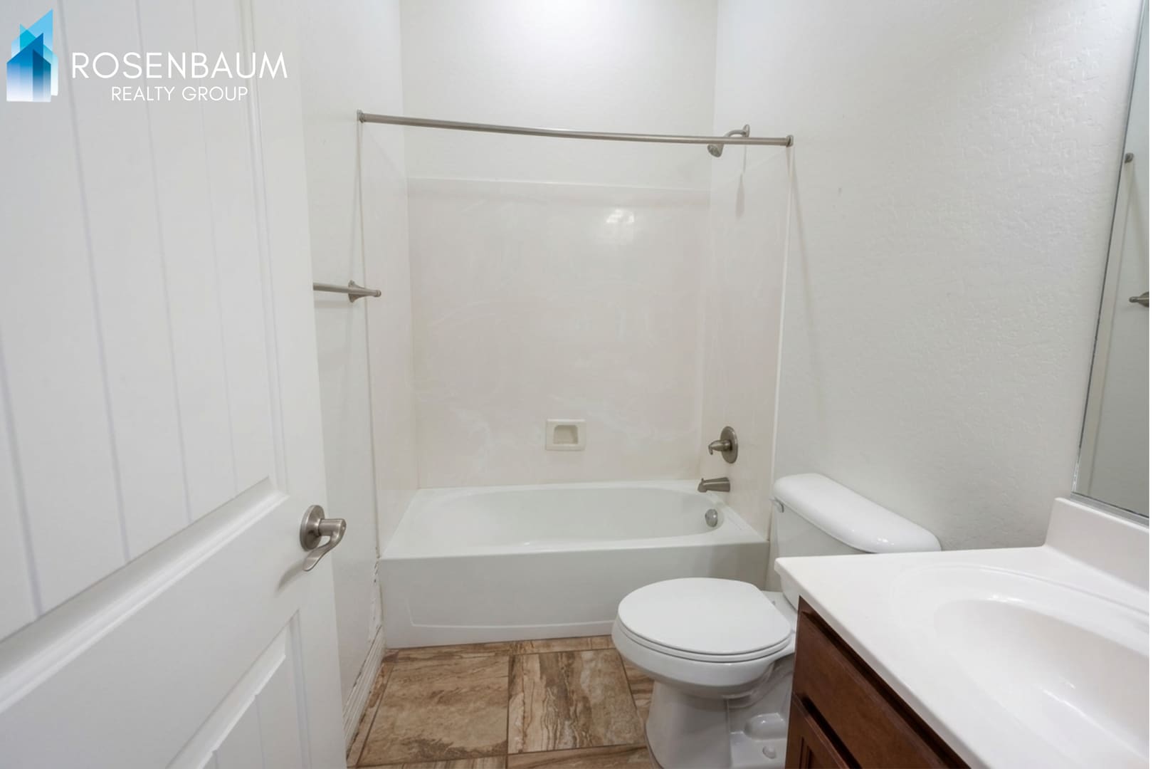 Building Photo - Stunning 3 bedrooms 2 bathrooms House in a premiun area of Prescott Valley!