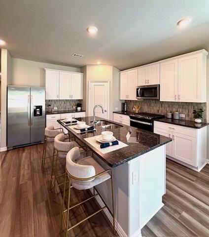 Building Photo - 4005 Fork Dr