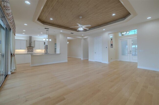 Building Photo - 16206 Diamond Bay Dr