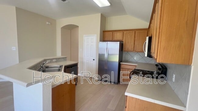 Building Photo - 1712 Bush Coat Ln