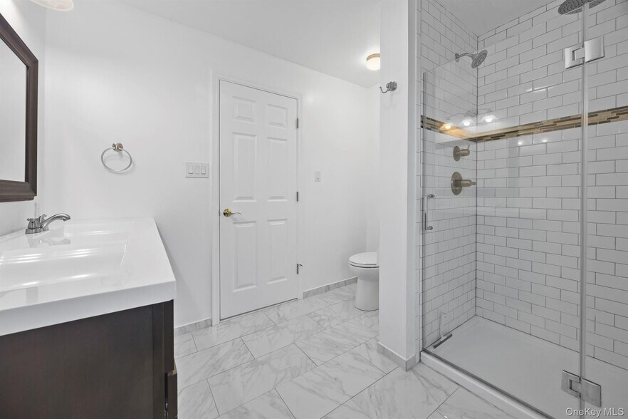 Building Photo - 641 Smithfield Rd