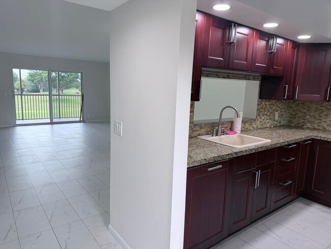 Building Photo - 1200 SW 125th Ave