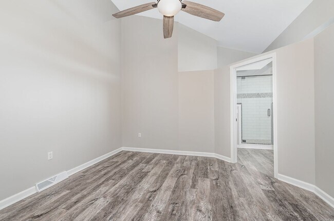 Building Photo - 1003 Cherrington Dr