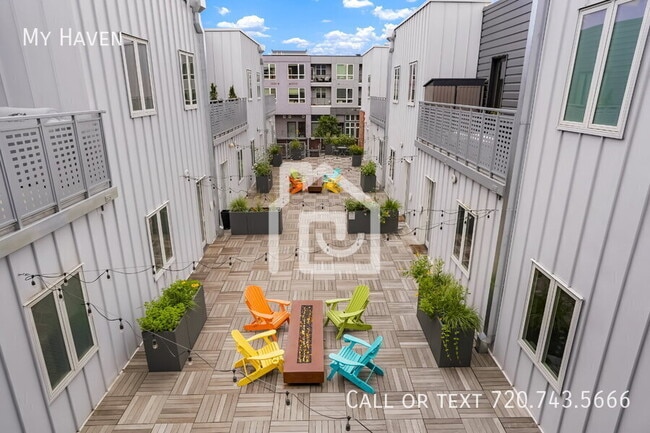 Building Photo - 2550 Lawrence St