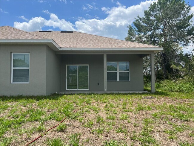Building Photo - 409 Danube Dr