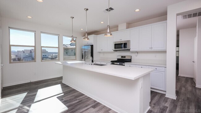 Building Photo - 1167 Calle Obsidiana