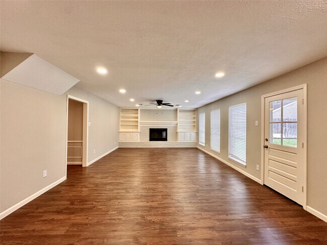 Building Photo - 3439 Aspen Bend Dr