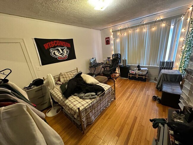 Primary Photo - 509 State St