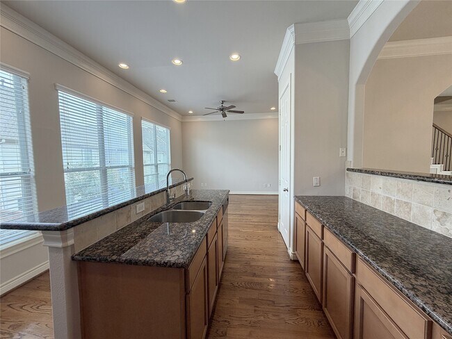 Building Photo - 2612 Edgefield Lakes Dr
