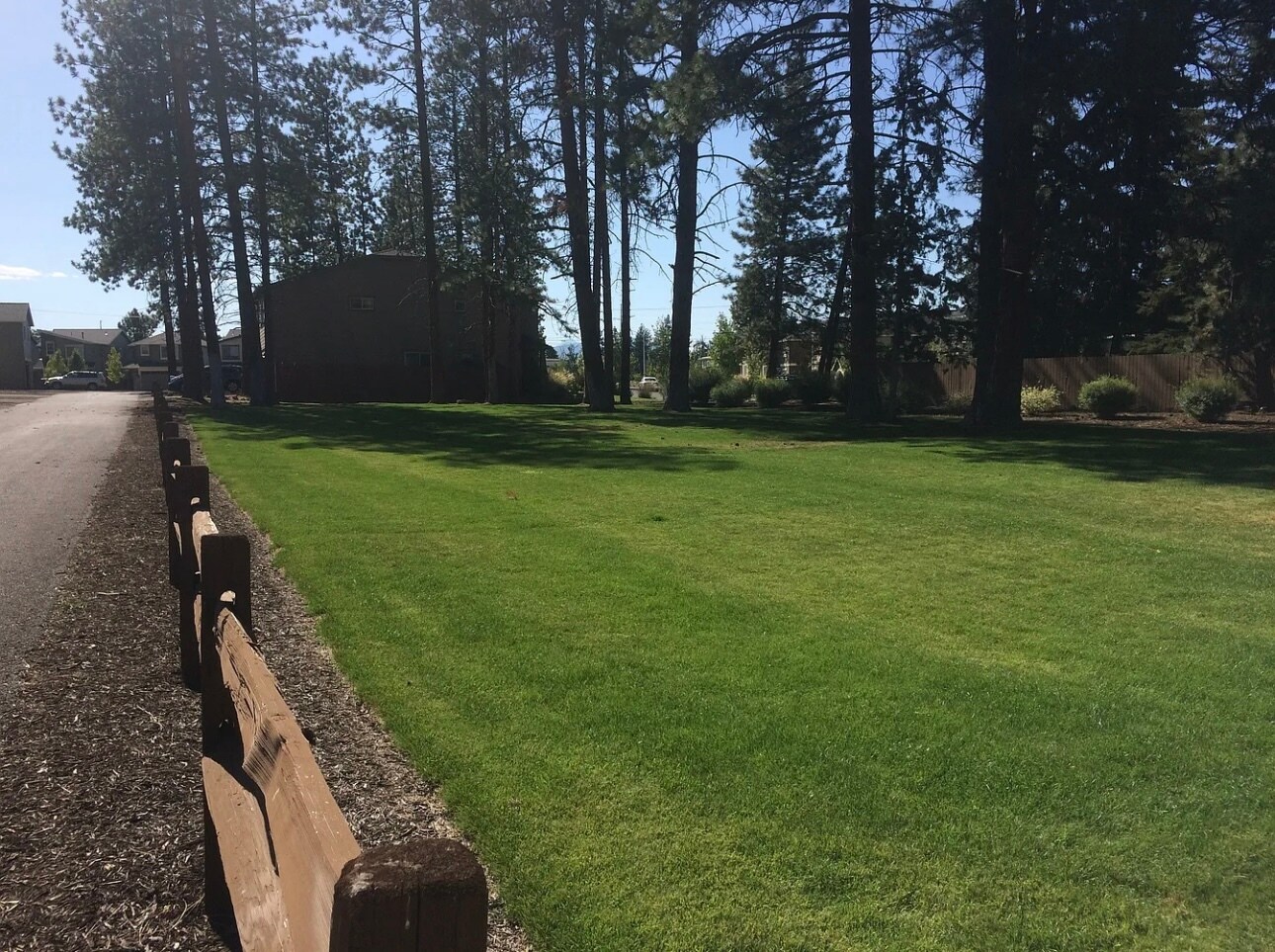 Building Photo - 20256 Badger Rd