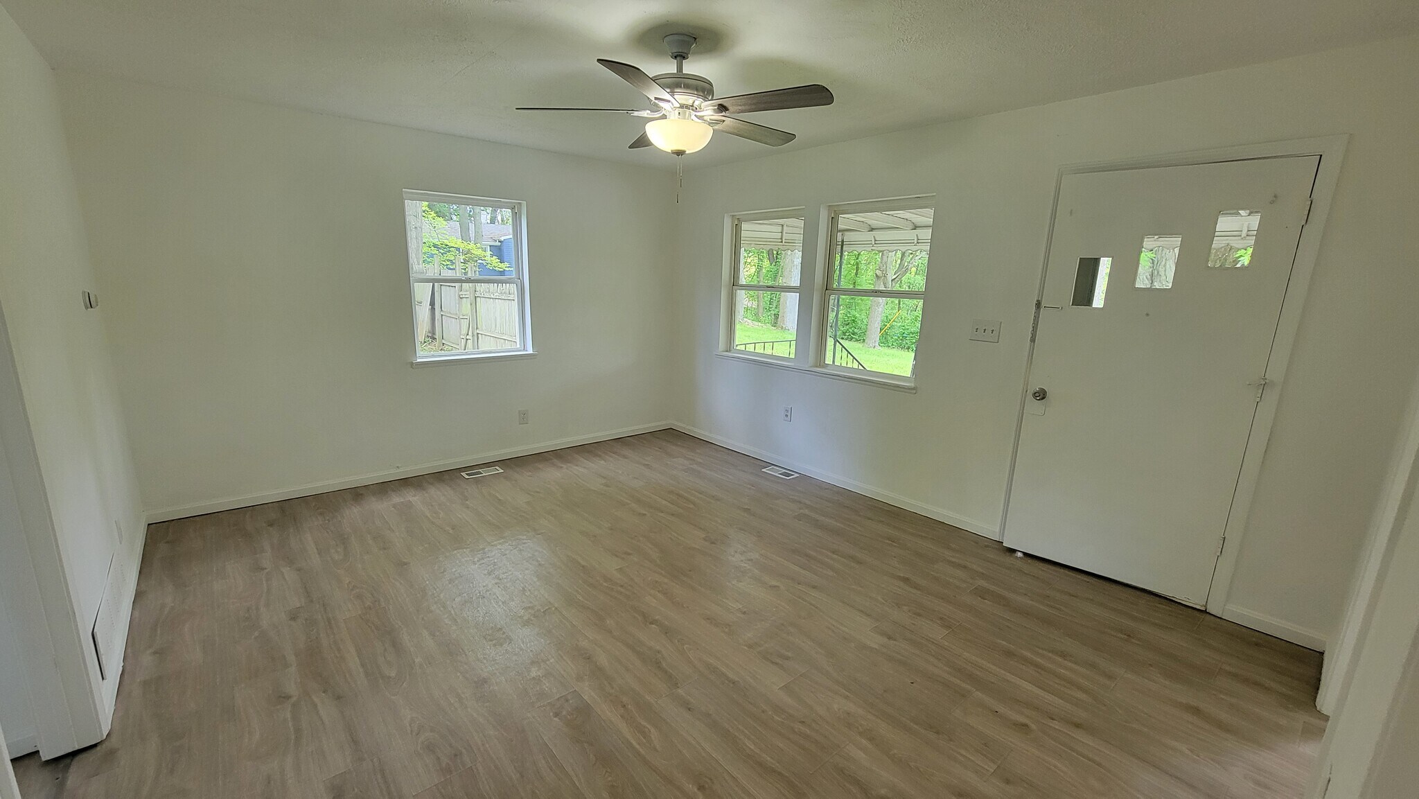 Building Photo - 2841 Pomatan Ave
