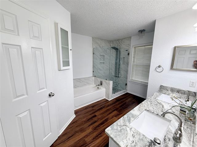 Building Photo - 1713 River Birch Dr