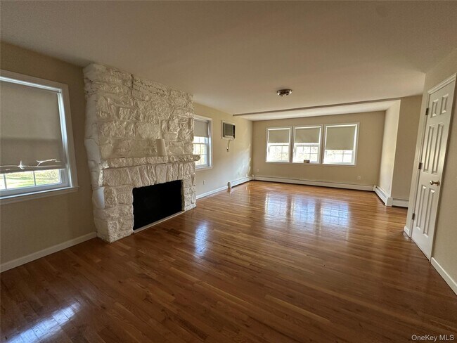 Building Photo - 157 US-202