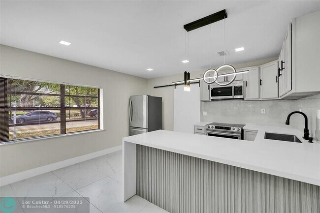 Building Photo - 1236 NW 7th Terrace