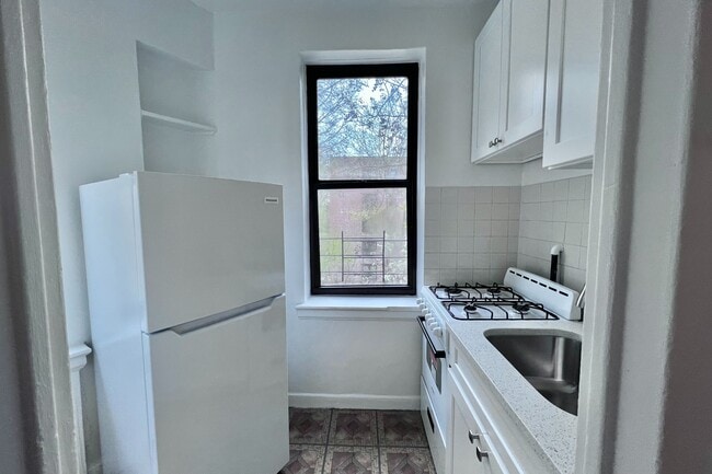 Floorplan - 116 Seaman Avenue