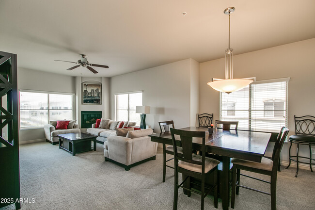 Building Photo - 5350 E Deer Valley Dr