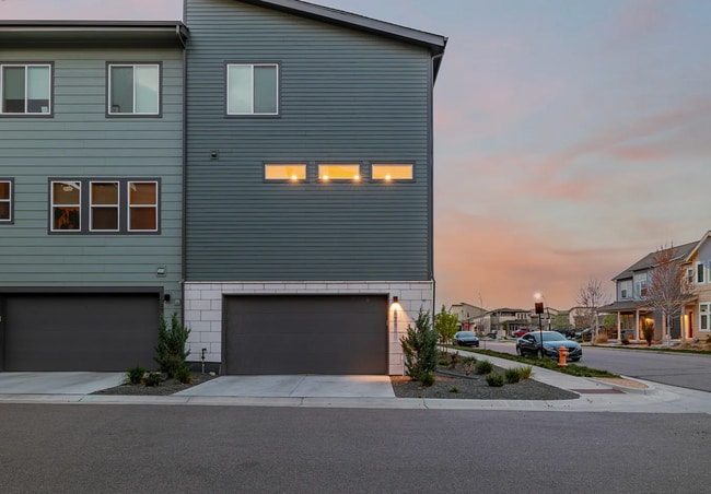 Building Photo - 6776 Navajo Way