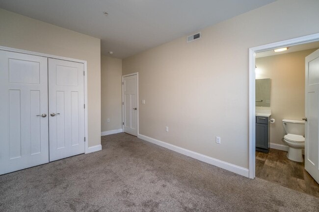 Building Photo - 71 Maple Grove Ln