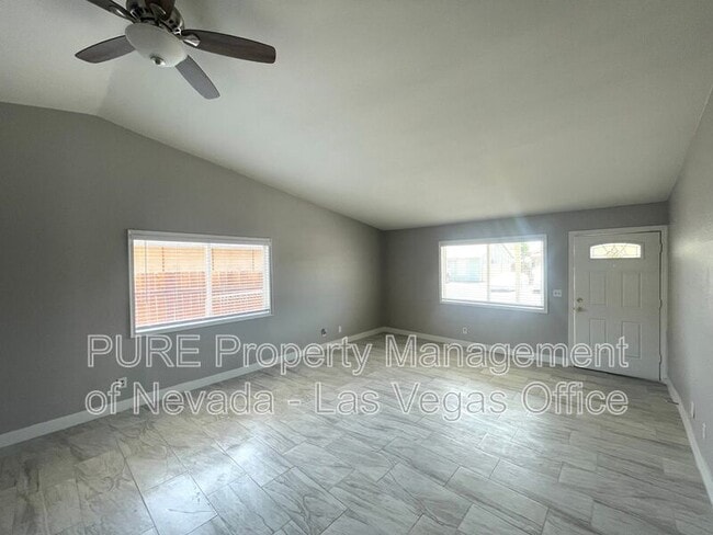 Building Photo - 5934 Via La Contera Dr