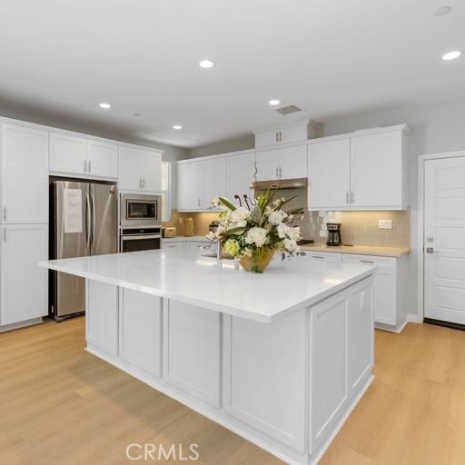 Building Photo - 136 Modjeska