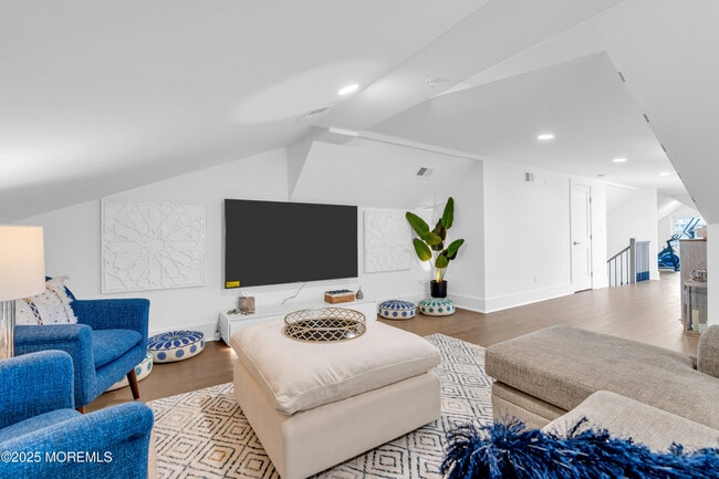 Building Photo - 40 Seaview Ave