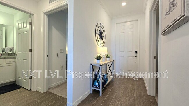 Building Photo - 43010 Greenway Blvd