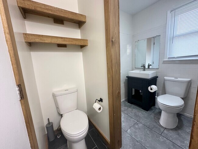 Building Photo - 3935 Elkton Trail