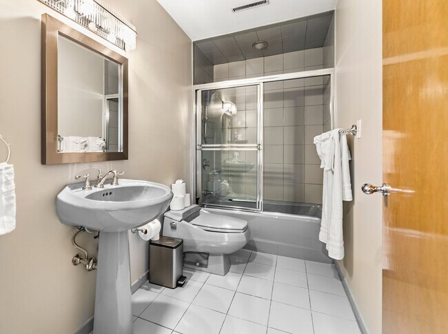 Building Photo - 275 U.S. 20-SI ID1240408P