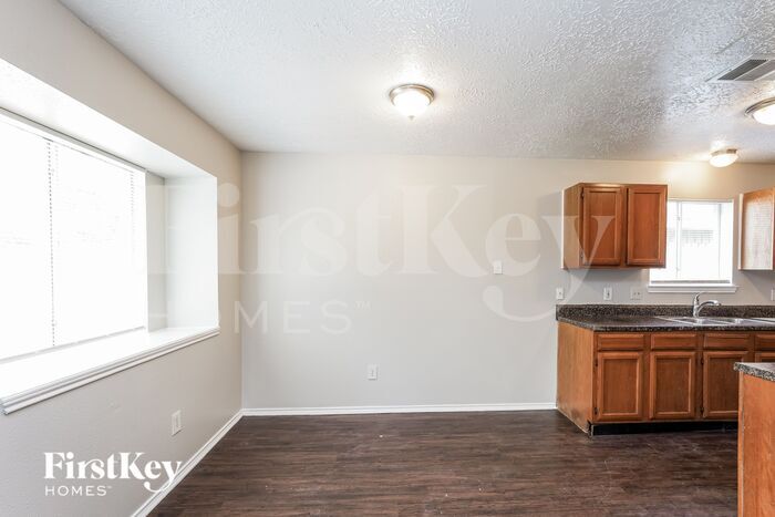 Building Photo - 13526 Hampton Falls Dr