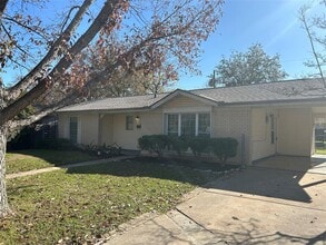 Building Photo - 5301 Ravensdale Ln