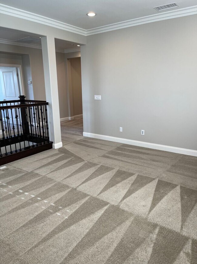 Building Photo - Exquisite 5-Bedroom, 3.5-Bath Home in Coveted Morgan Hill Estates