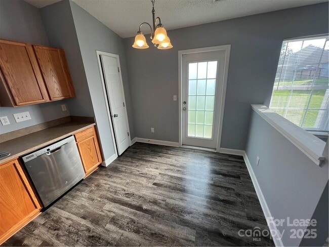 Building Photo - 1216 Elise Marie Dr