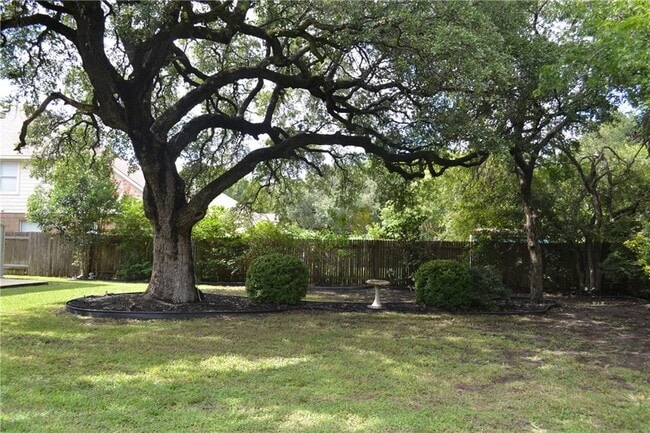 Building Photo - 17305 Montana Falls Dr