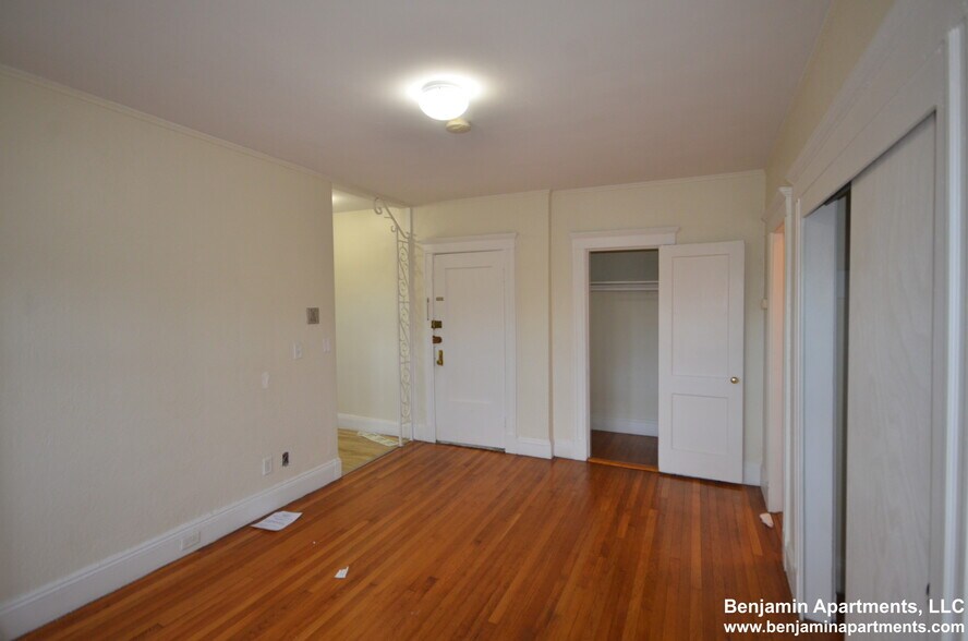 Building Photo - 1171 Boylston St