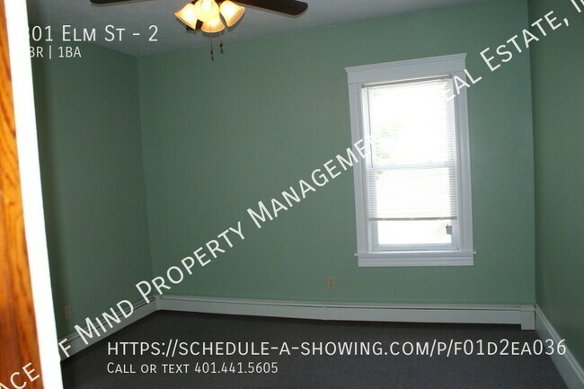 Building Photo - 301 Elm St