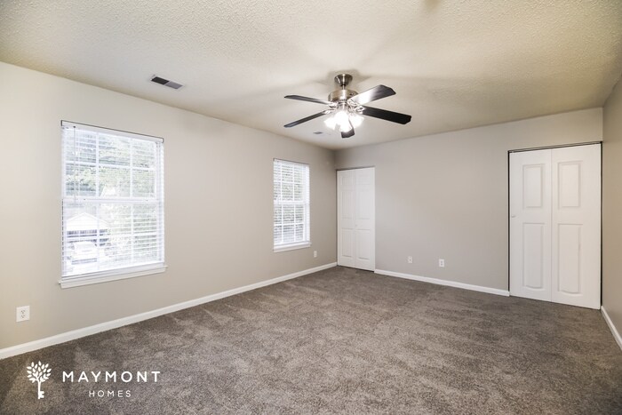Building Photo - 121 Macallan Ct
