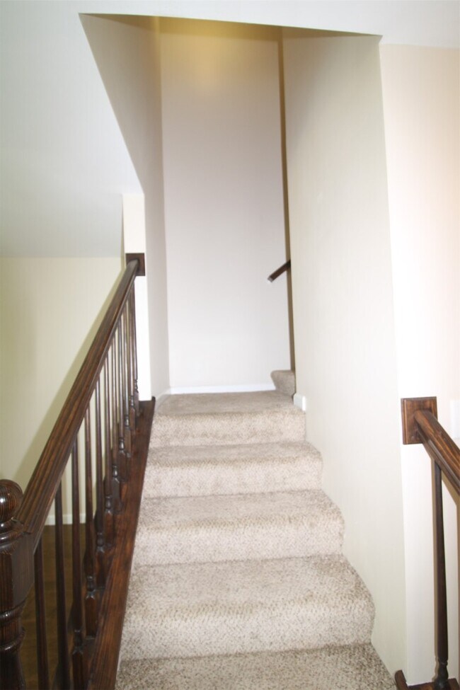Building Photo - 1823 Basston Dr