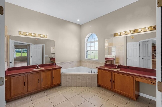 Building Photo - 3670 Peaceful Valley Dr