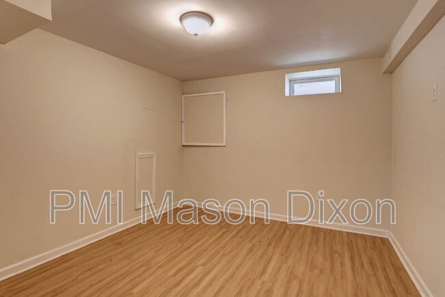 Building Photo - 7232 Lyndsey Way