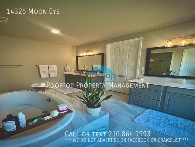 Building Photo - 14326 Moon Eye