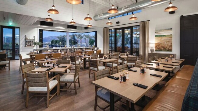 Building Photo - 11806 N Loma Linda St