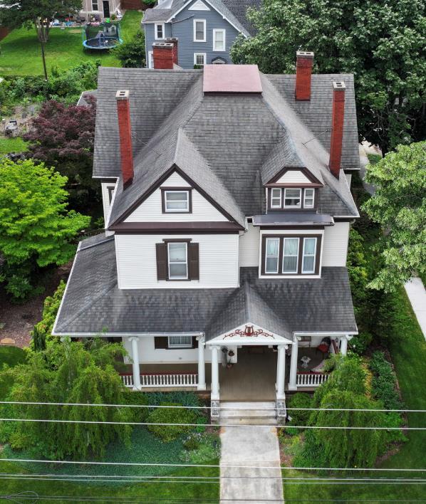 Building Photo - 349 W Main St