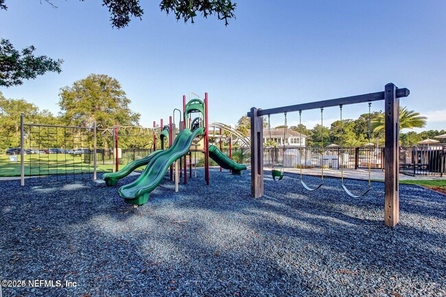Building Photo - 1561 Stonebriar Rd