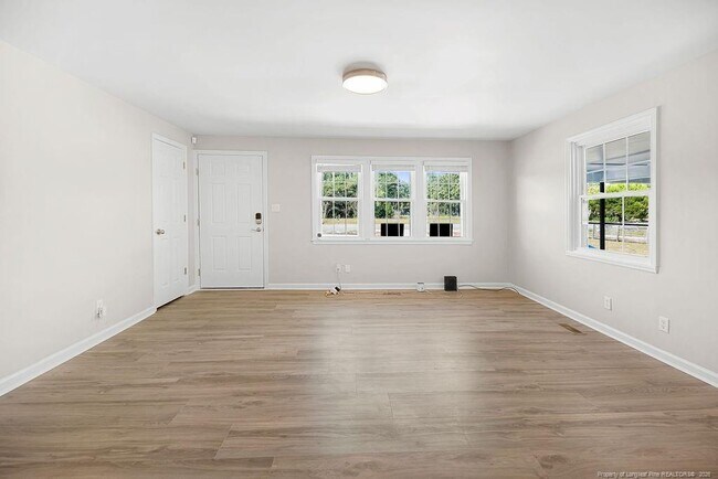 Building Photo - 4066 Hummingbird Pl