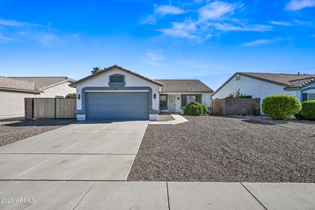 Building Photo - 3735 W Charlotte Dr